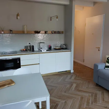 Homethirtyfour Apartment